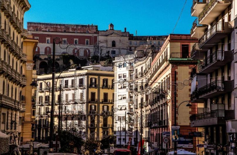 WELL COME - Piazza Plebiscito Napoli Esterno foto